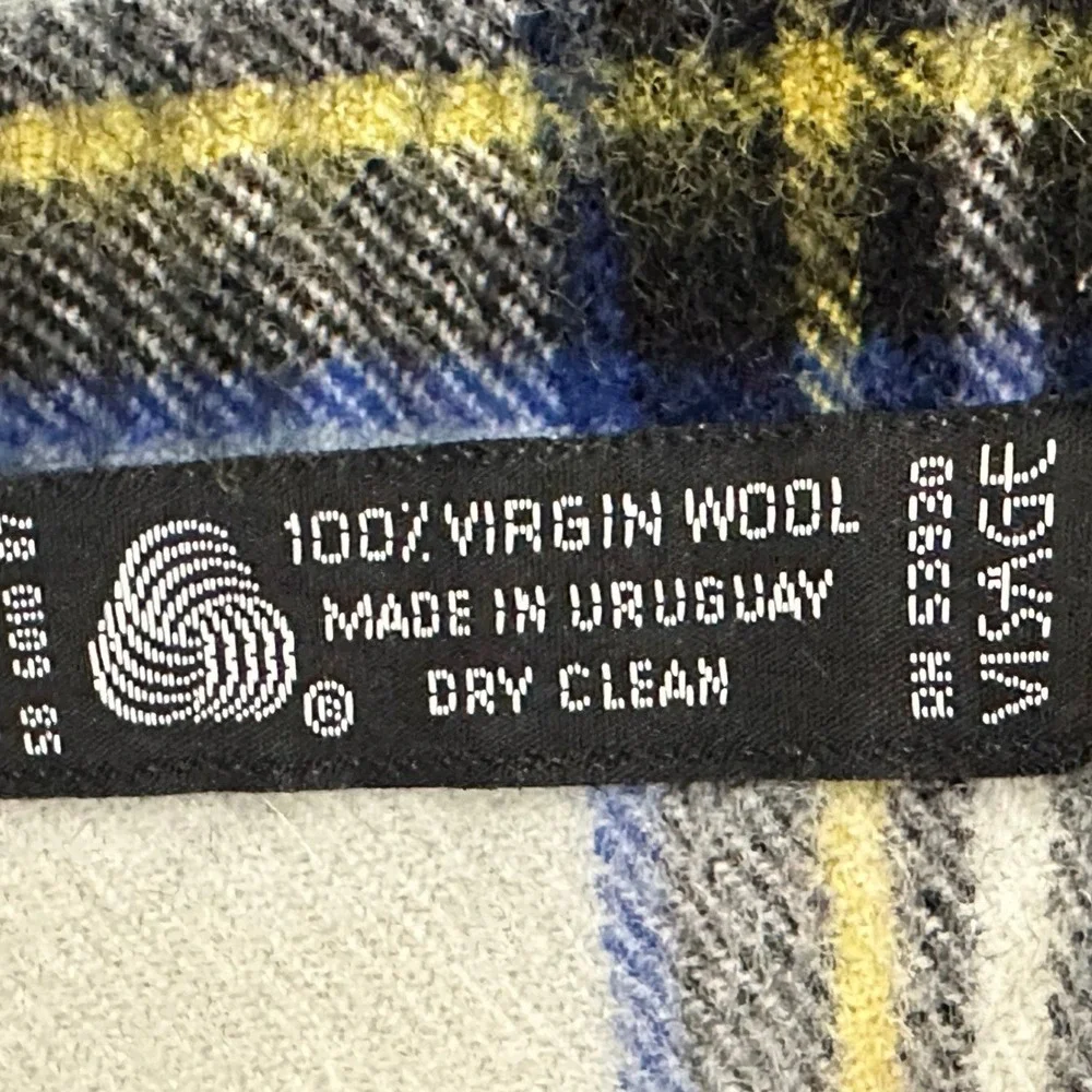 Vintage 1990s Wool Tartan Plaid‎ Scarf 100% Virgin Wool Made in Uruguay Heritage